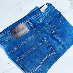 Whinlee Men's Blue Wash Denim Jeans Size 31 Straight Fit Casual Everyday Wear